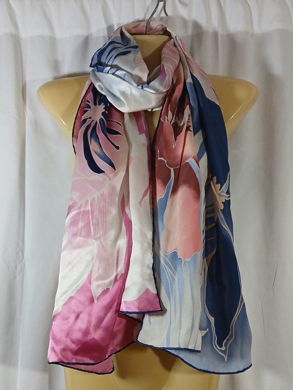 Xiuniang Womens Large 100% Silk Scarf Pink Blue Floral